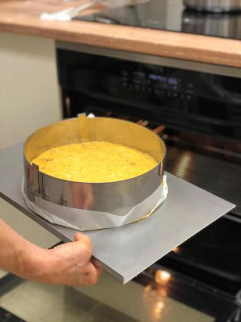 Rant do pieczenia ciast i domowych wypiekw z podziak (r: 22 - 26, wys: 8 cm) - Gruba Blacha - DorosioweRanty