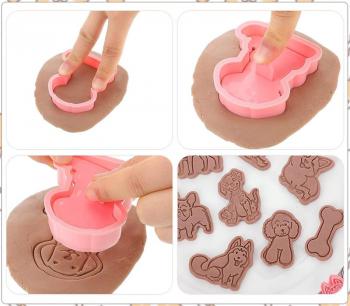 Foremki do wycinania ciasteczek ze stemplem zestaw, pieski (8 sztuk) - CL