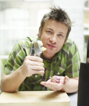 Wyciskacz i krajalnica do czosnku w jednym - Jamie Oliver