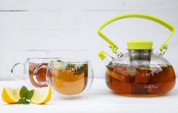 Dzbanek do herbaty, zielony (poj. 1000 ml) - Amo - Vialli Design