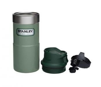 Kubek termiczny stalowy, zielony (poj: 0.47 L) - Classic - Stanley 
