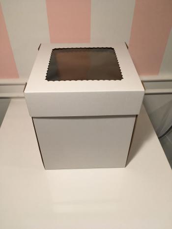 Pudełko wysokie do transportu tortów piętrowych z okienkiem (30 x 30 x 30 cm) - AleDobre.pl 