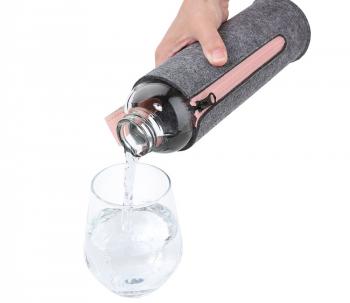 Butelka szklana na wod Salmone, w pokrowcu (poj. 0,7 l) - Acqua - Cilio